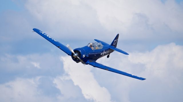 N154CF — - Heritage Flight Museum Warbird Weekend 8.19.17. A North American SNJ-5 (Ser #51985) makes a fast pass over Rwy 22.