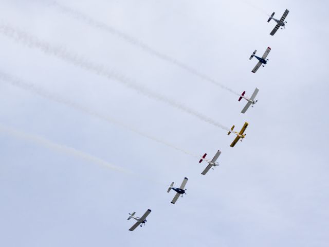 Vans RV-8 (N910LL) - Formation flying at its best. Oshkosh 2013!