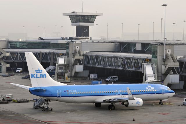 Boeing 737-800 (PH-BXZ) - KLM Boeing 737-8K2(WL) PH-BXZ in Amsterdam 