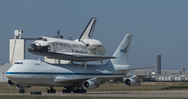 Boeing Shuttle Carrier (N911NA) - Shot this when the shuttle Discovery was being ferried back to Florida in the summer of 2009.  I have been lucky enough to see two of these shuttles come through Amarillo, and I hope to see the Endeavor shuttle when it gets ferried out to California this fall.