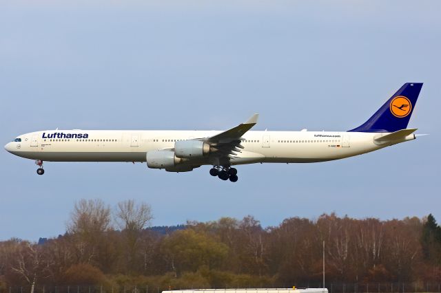 Airbus A340-600 (D-AIHC)