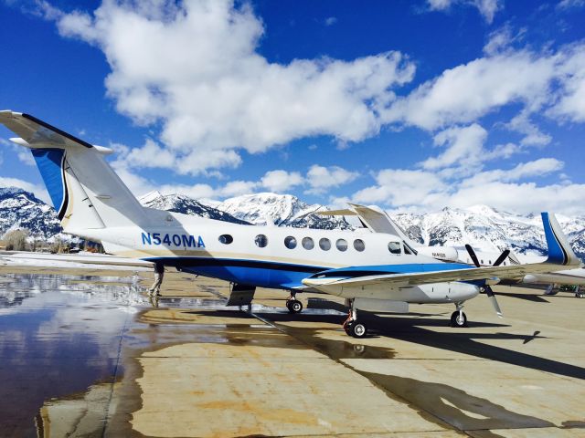 Beechcraft Super King Air 200 (N540MA) - Teton Views