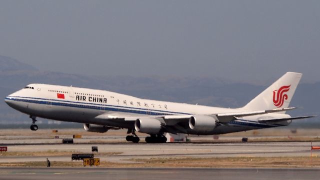 BOEING 747-8 (B-2486)