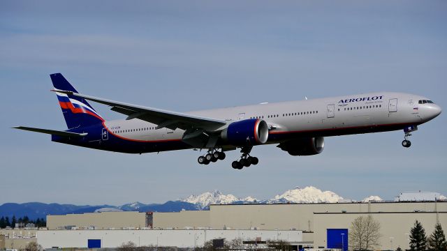 BOEING 777-300 (VQ-BQM) - BOE344 on final to Rwy 16R to complete its second flight on the day on 3/18/16. (ln 1381 / cn 41694).