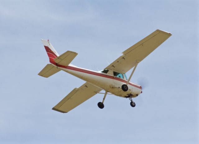 Cessna 152 (N757NQ)