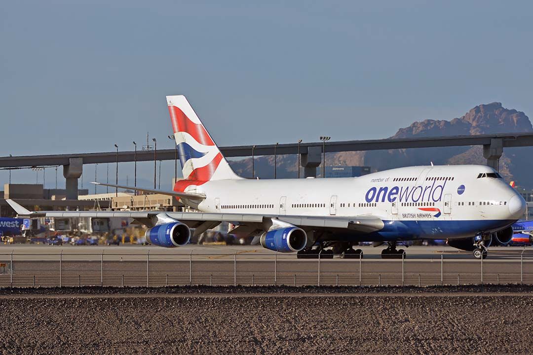 Boeing 747-400 (G-CIVL) - British Airways One World Boeing 747-436 G-CIVL at Phoenix Sky Harbor on August 28, 2018.