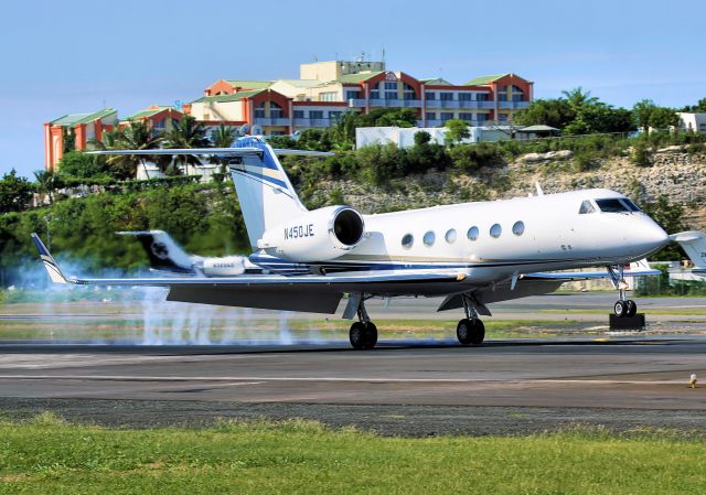 Gulfstream Aerospace Gulfstream IV (N450JE)