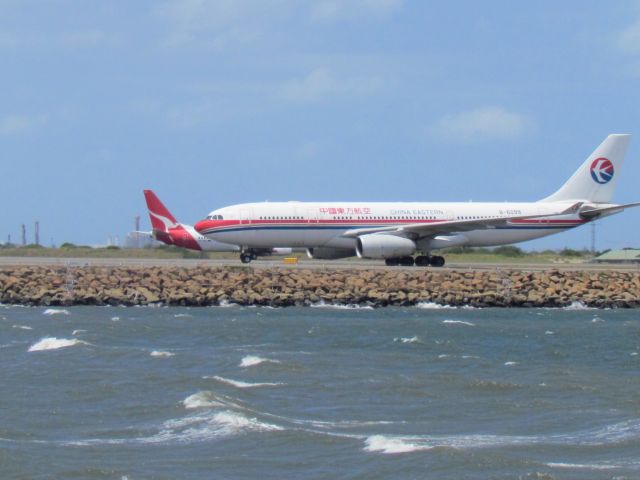 Airbus A330-300 (B-6099) - arriving at sydney