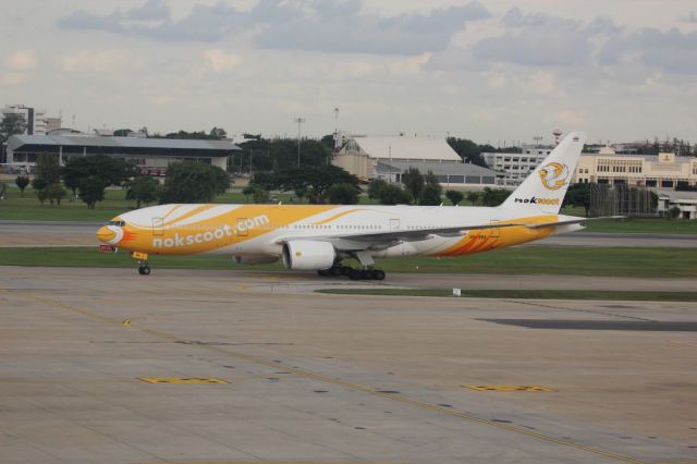 Boeing 777-200 (HS-XBA)