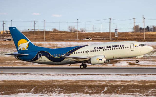 BOEING 737-300 (C-FKCN)