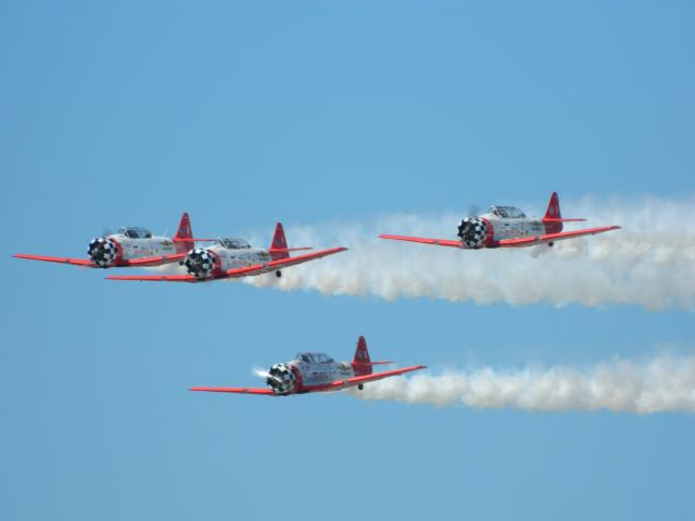 North American T-6 Texan — - Team Aeroshell