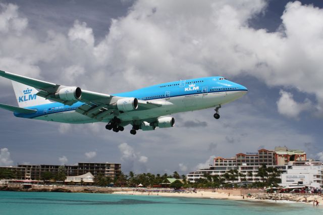 Boeing 747-400 (PH-BFG)