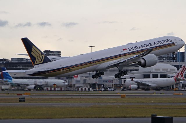 BOEING 777-300ER (9V-SWO) - on 11 August 2019