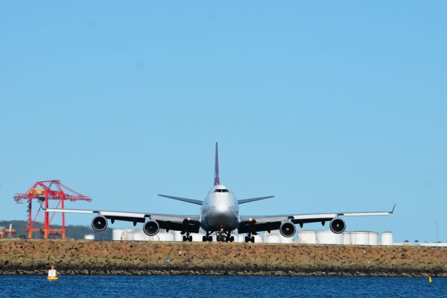 Boeing 747-400 (VH-OEH) - VH-OEH Qantas Boeing 747-438(ER)  21 Aug 2016