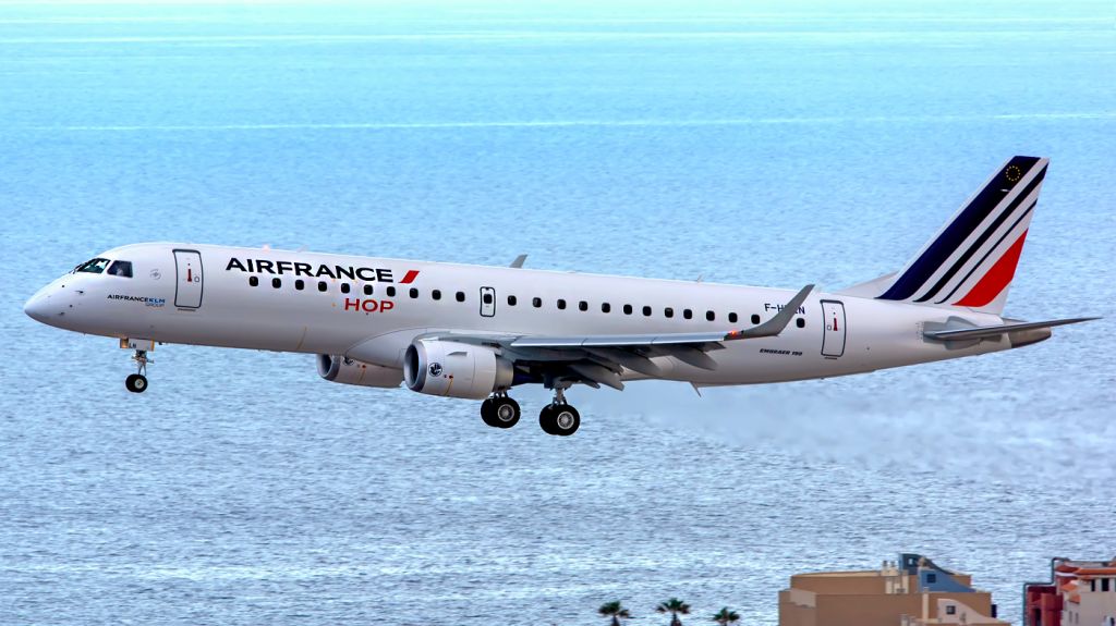 Embraer ERJ-190 (F-HBLN) - Tenerife Sur, 21/sept/2019-------- Delivery Flight.-