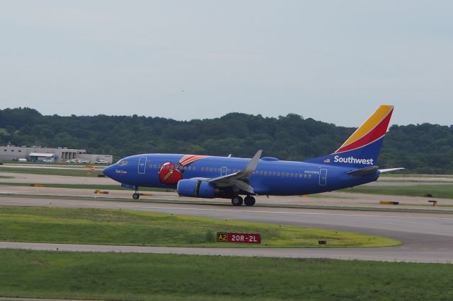 Boeing 737-700 (N409WN)