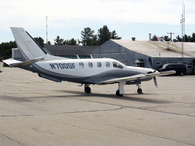 Socata TBM-700 (N700SF) - A very fast aircraft.