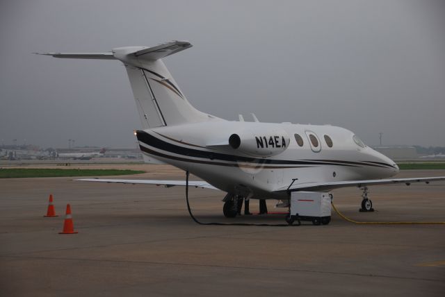 Beechcraft Premier 1 (N14EA)