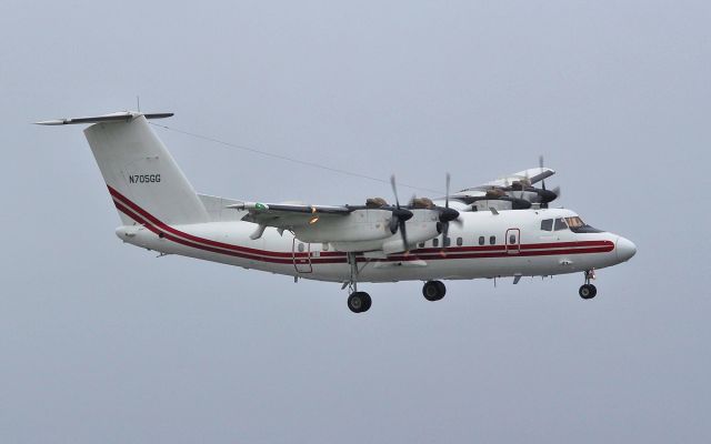 De Havilland Canada Dash 7 (N705GG) - aloma91 u.s.army dhc-7 eo-5b n705gg about to land at shannon from stuttgart 20/2/17.