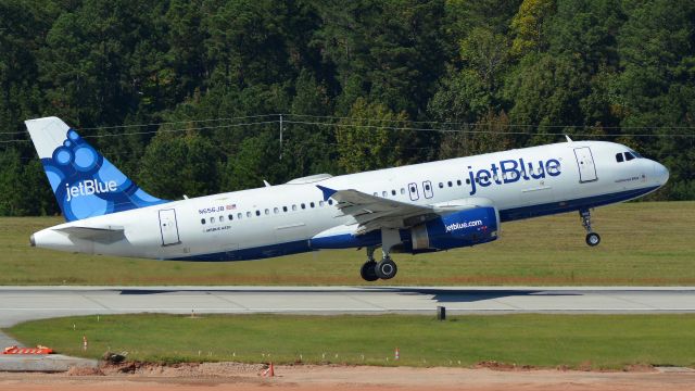 Airbus A320 (N656JB) - 10/22/21