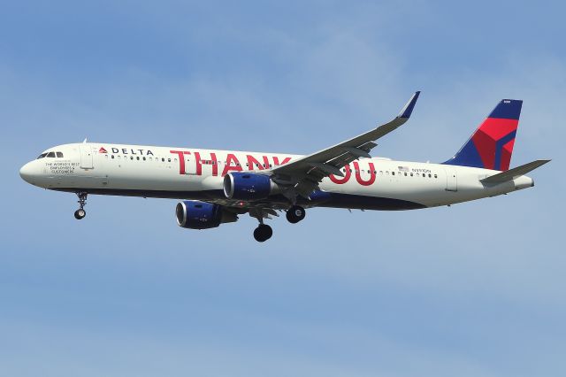 Airbus A321 (N391DN) - Delta's 'Thank You' special livery depicting the names of all 90,000 Delta employees inside the red letters.  (5/25)