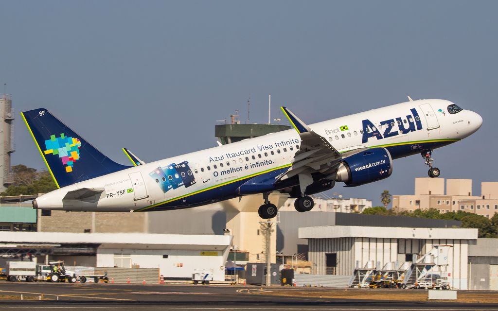 Airbus A320neo (PR-YSF)