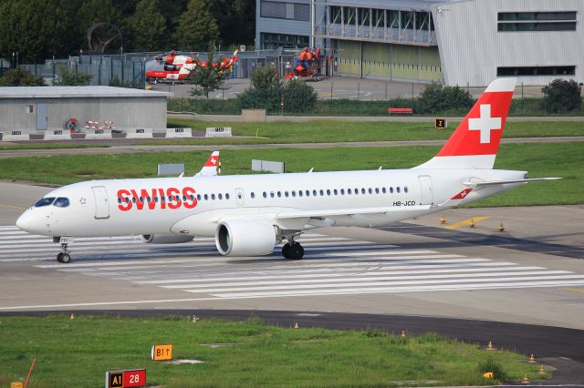 Airbus A220-300 (HB-JCD)