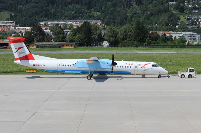 de Havilland Dash 8-400 (OE-LGC)