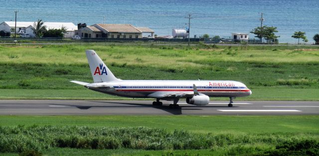 Boeing 757-200 (N676AN)