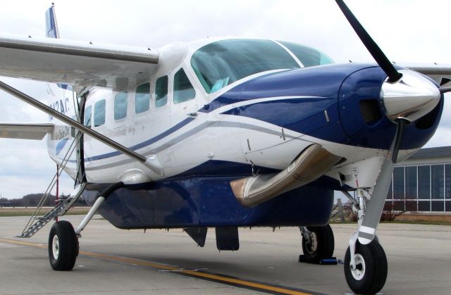 Cessna Caravan (N942AC) - WBR (Air Choice One) parked on the ramp at KMCW