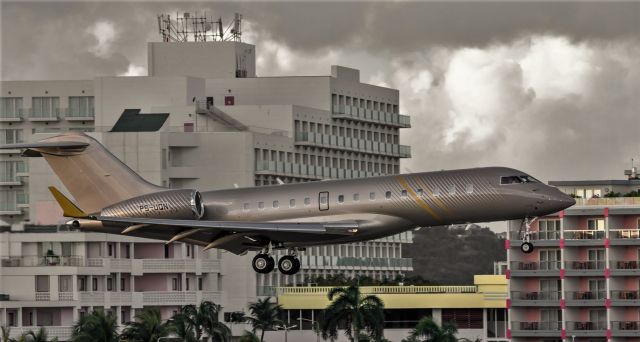 Bombardier Global Express (PS-UQN) - Bombardier BD-700-1A10 Global 6000 PS-UQN making her entrance to St Maarten during some passing precipitation.