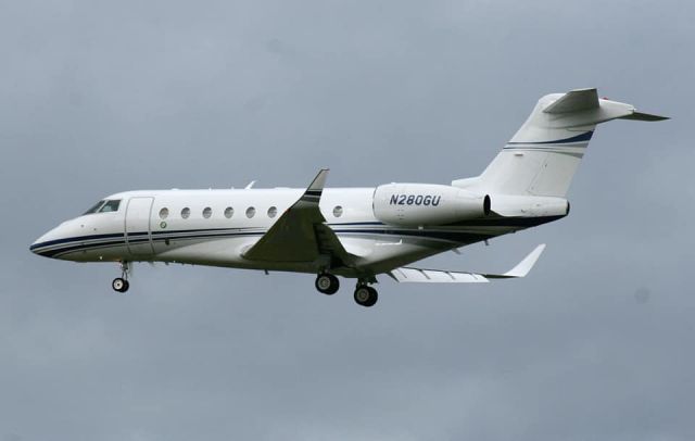 IAI Gulfstream G280 (N280GU) - On finals runway 25 on route LLBG-EGAA-KBOS