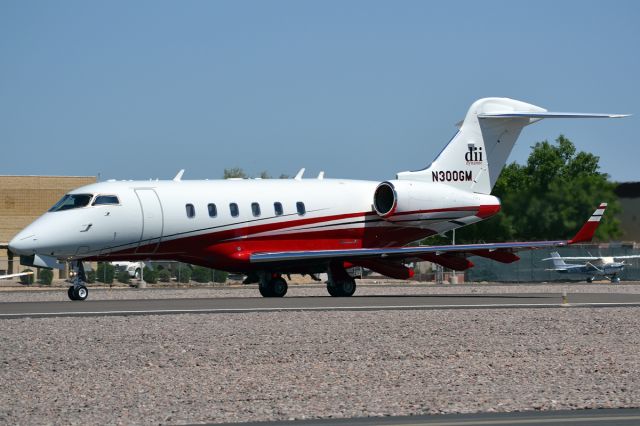 Bombardier Challenger 300 (N300GM)