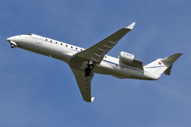 Canadair Regional Jet CRJ-200 (D-ALIK)