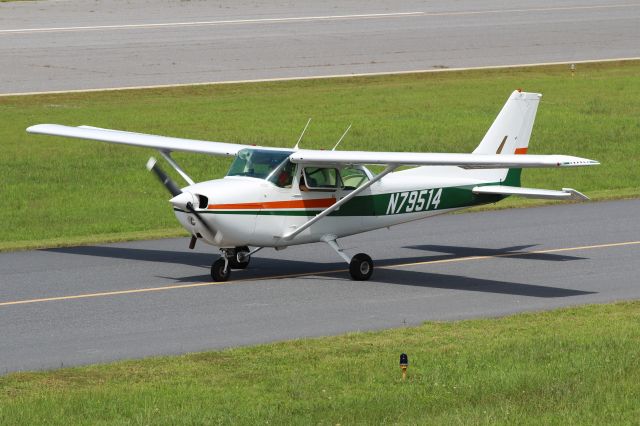 Cessna Skyhawk (N79514)