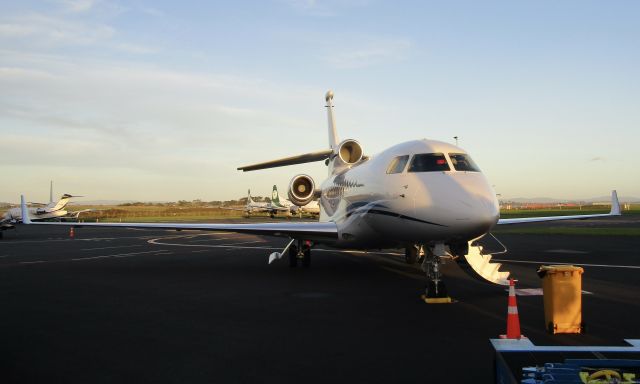 Dassault Falcon 7X (N171EX) - Staying the night from Honolulu.