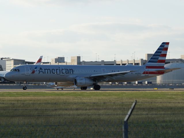 Airbus A321 (N920US)