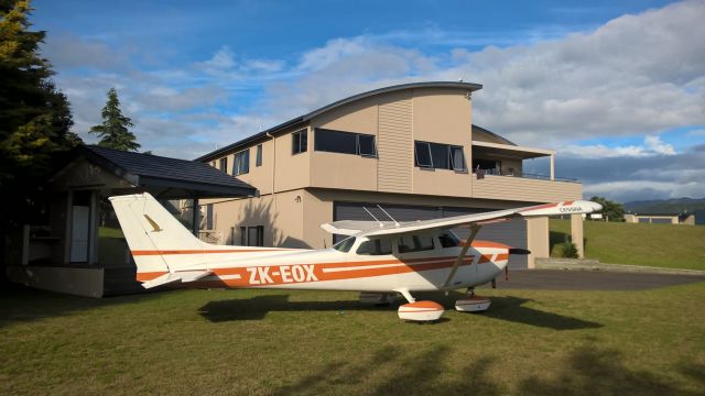 Cessna Skyhawk (ZK-EOX) - Parked at NZUN