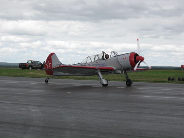 YAKOVLEV Yak-52 (C-GYTW)