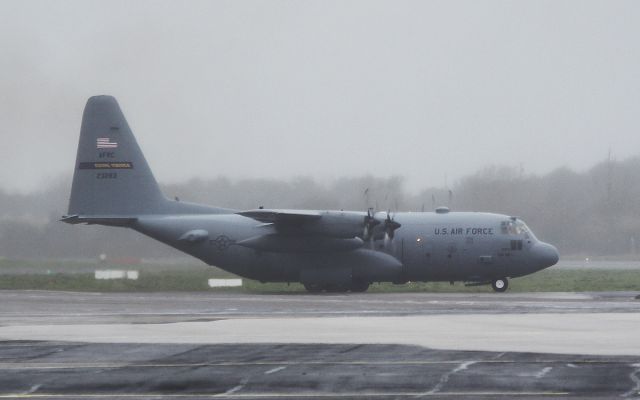 Lockheed C-130 Hercules (92-3283) - "rch978" usaf c-130h 92-3283 arriving in shannon 10/11/17.