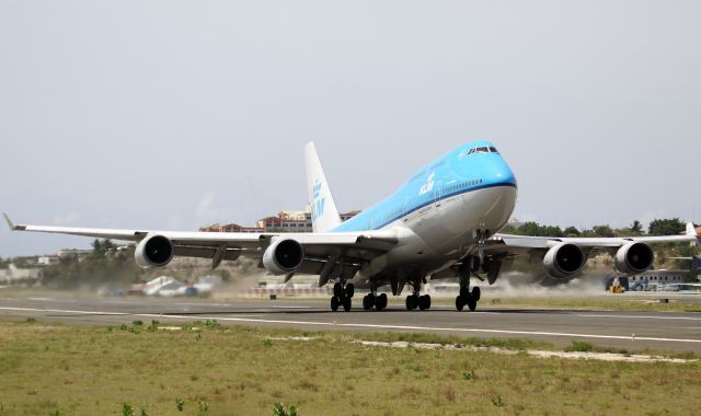 Boeing 747-400 (PH-BFN)