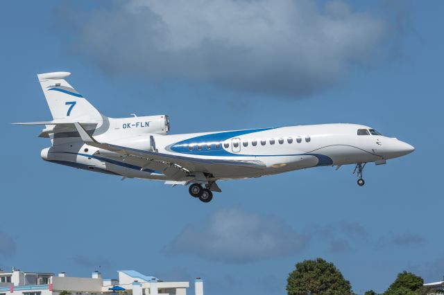 Dassault Falcon 7X (OK-FLN)