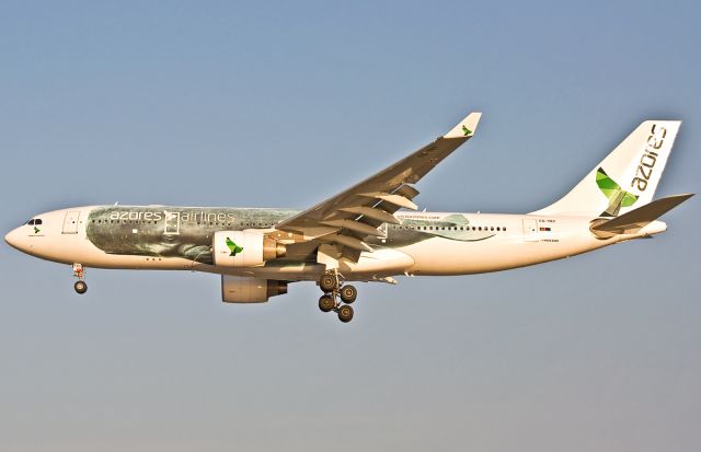 Airbus A330-200 (CS-TRY) - I still say SATA !