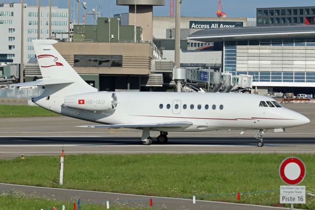 Dassault Falcon 2000 (HB-IAU)