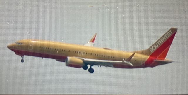 Boeing 737 MAX 8 (N871HK)
