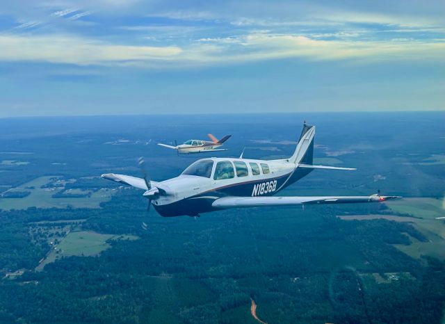 Beechcraft Bonanza (36) (N1836B)