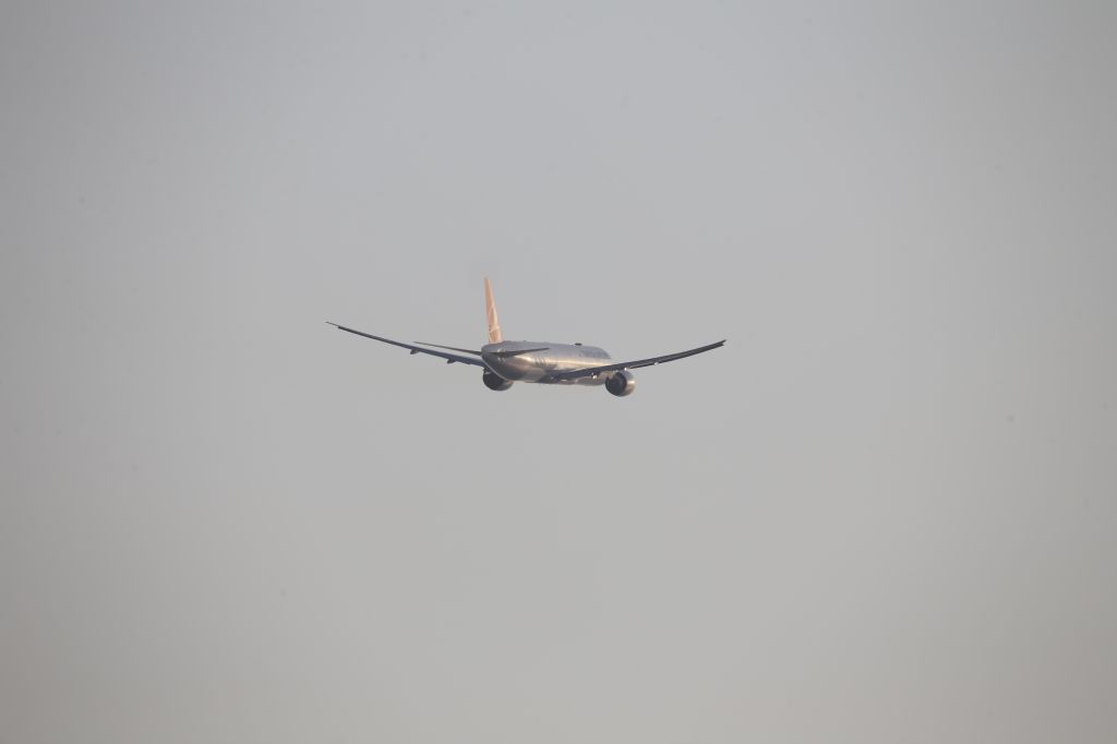 BOEING 777-300ER (TC-LJC)