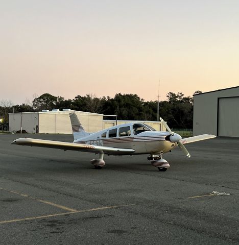 Piper Cherokee (N56673)