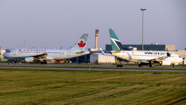 Airbus A319 (C-FYKW)