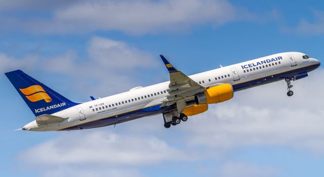 Boeing 757-200 (TF-ISR) - The first of two summertime flights by Icelandair gets underway on the return leg to Keflavik. Climbing off runway 06L as FI600